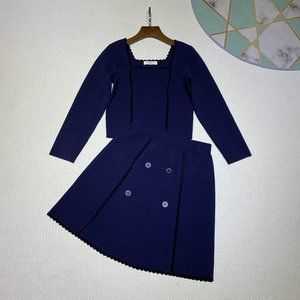 Sandro's new knitted small square collar color matching suit